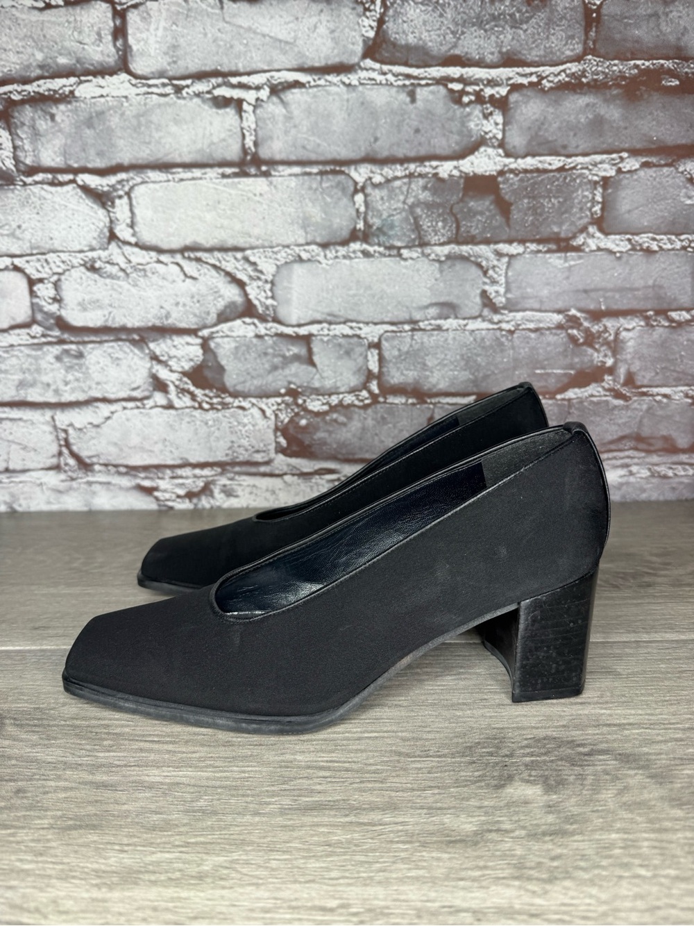 Stuart Weitzman Gore-Tex VTG Black Fabric Block Heels women’s sz 6B US/36.5EU